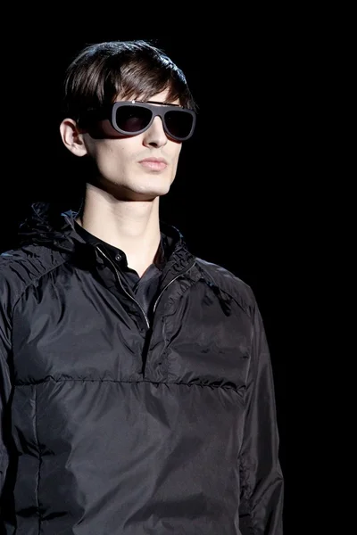Look 8